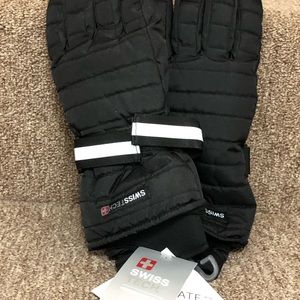 KIDS WINTER GLOVES NWT